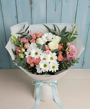 Букет цветов из:  Розы, Лизиантусы и Хризантемы в Никольске