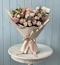 Букет цветов из:  Розы и Лизиантусы в Никольске
