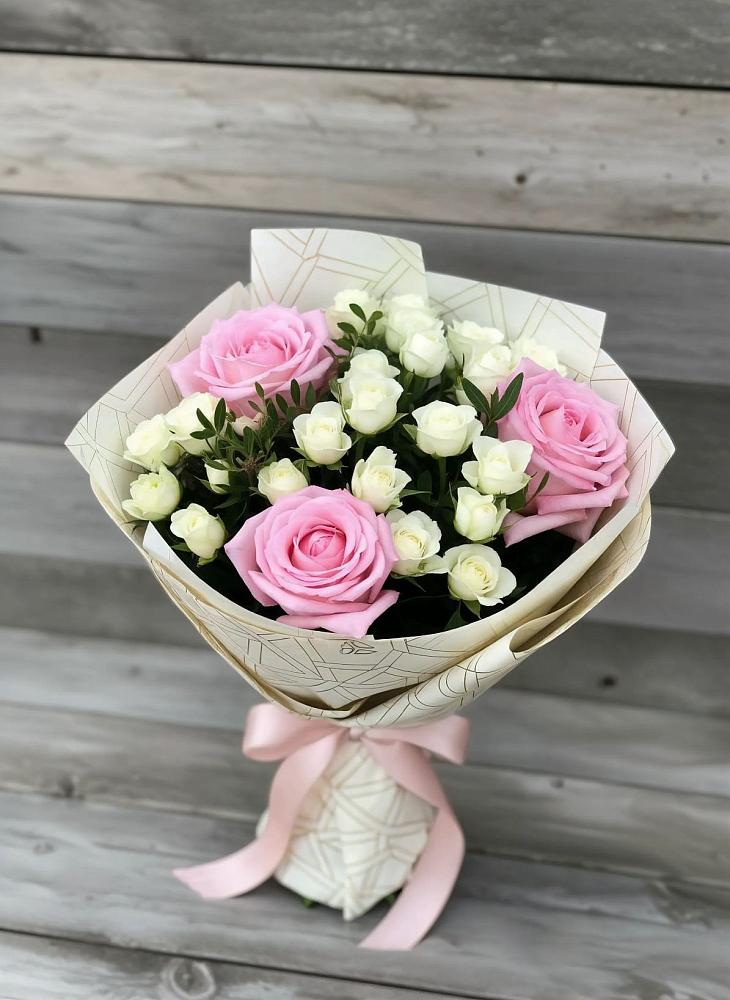 Букет цветов из: Розы в Никольске