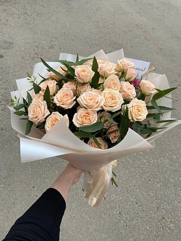Букет Кремовые розы Латте в Никольске