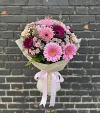 Букет цветов из:  Герберы и Хризантемы в Никольске