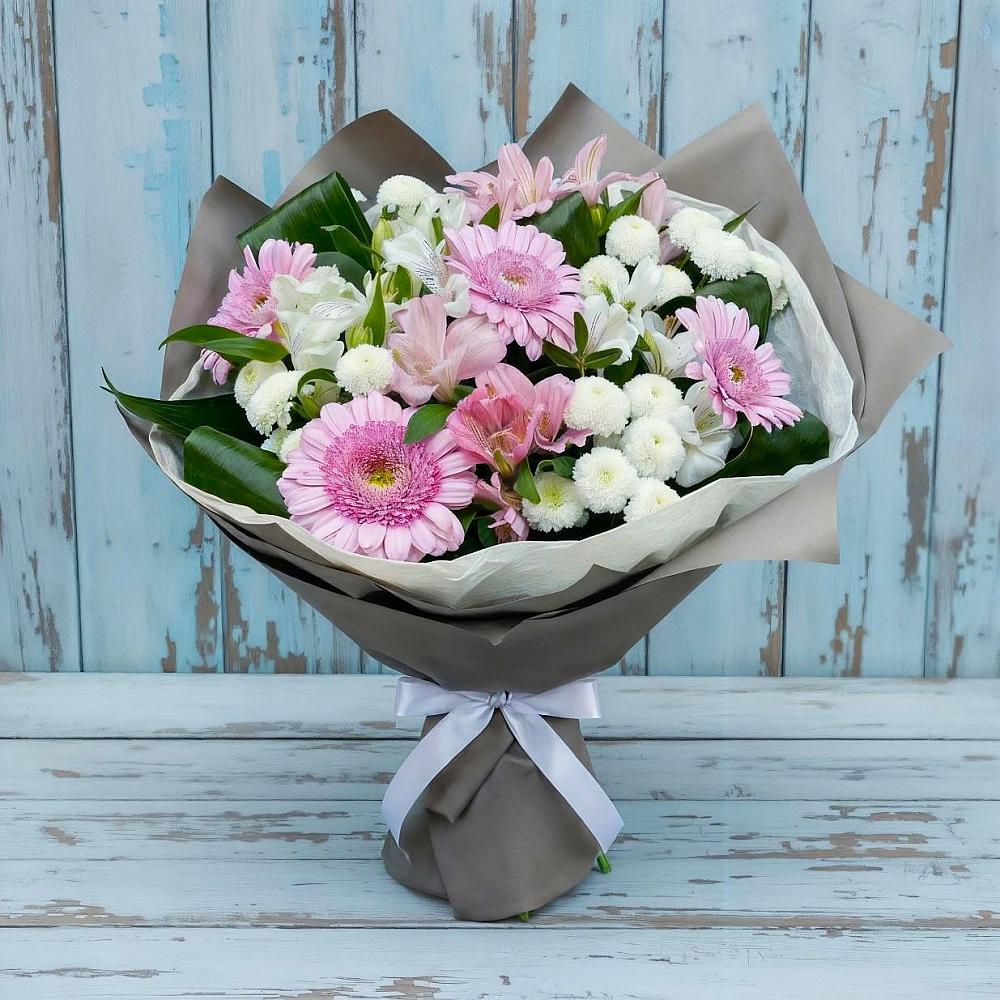 Букет цветов из: Герберы, Альстромерии и Хризантемы в Никольске