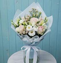 Букет цветов из:  Розы и Лизиантусы в Никольске