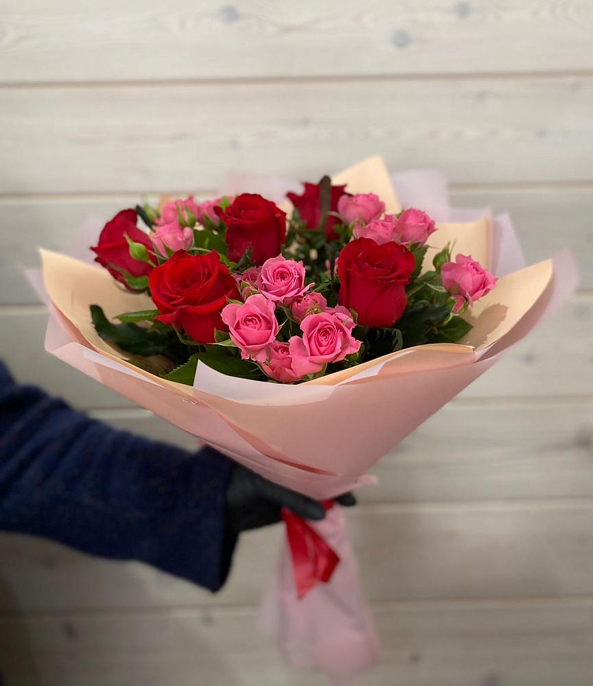 Букет цветов из: Розы в Никольске