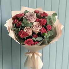 Букет цветов из:  Гвоздики и Розы в Никольске