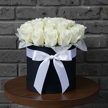 Цветочная композиция из Розы в шляпной коробке в Никольске